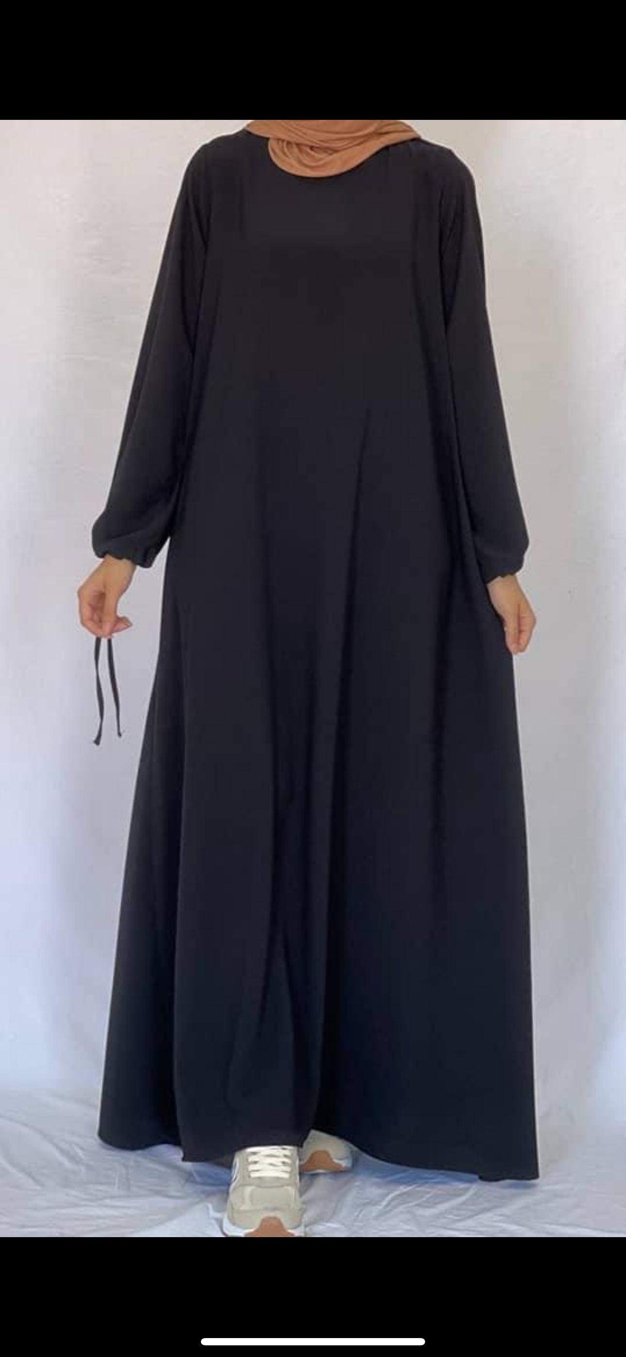 Robe Hind