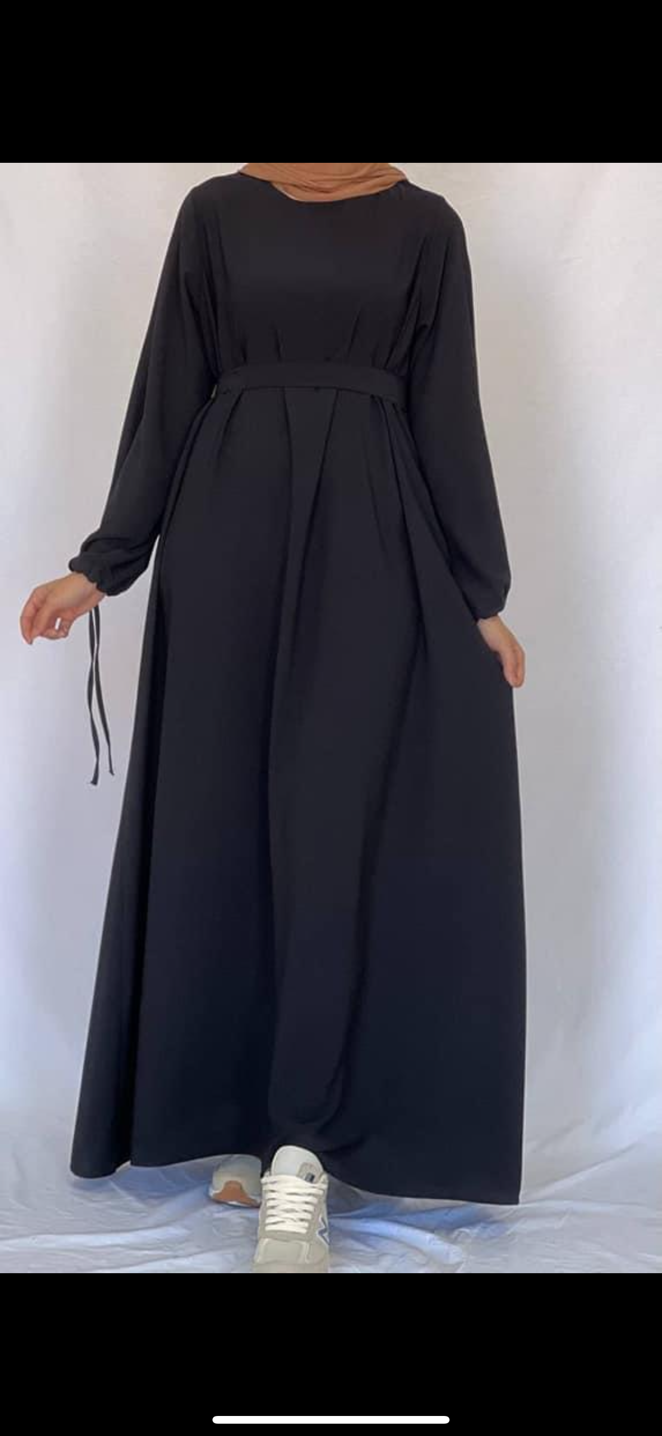 Robe Hind