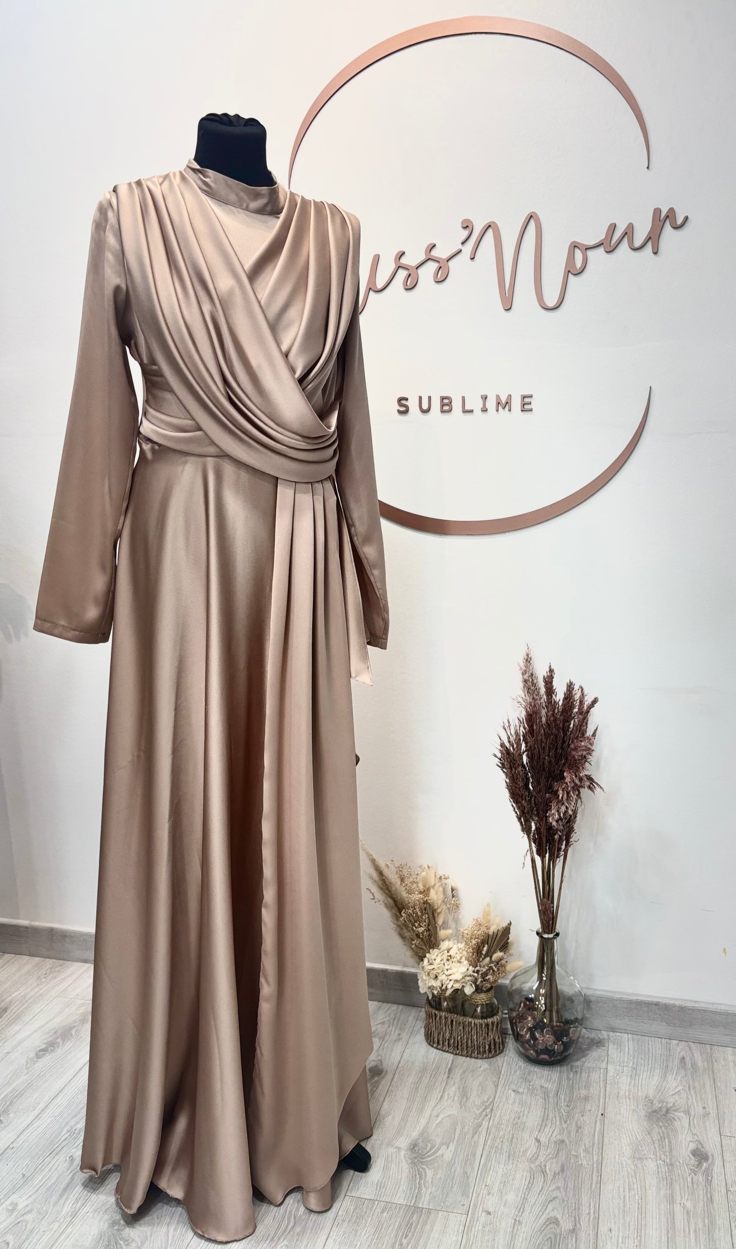 Robe Nahila