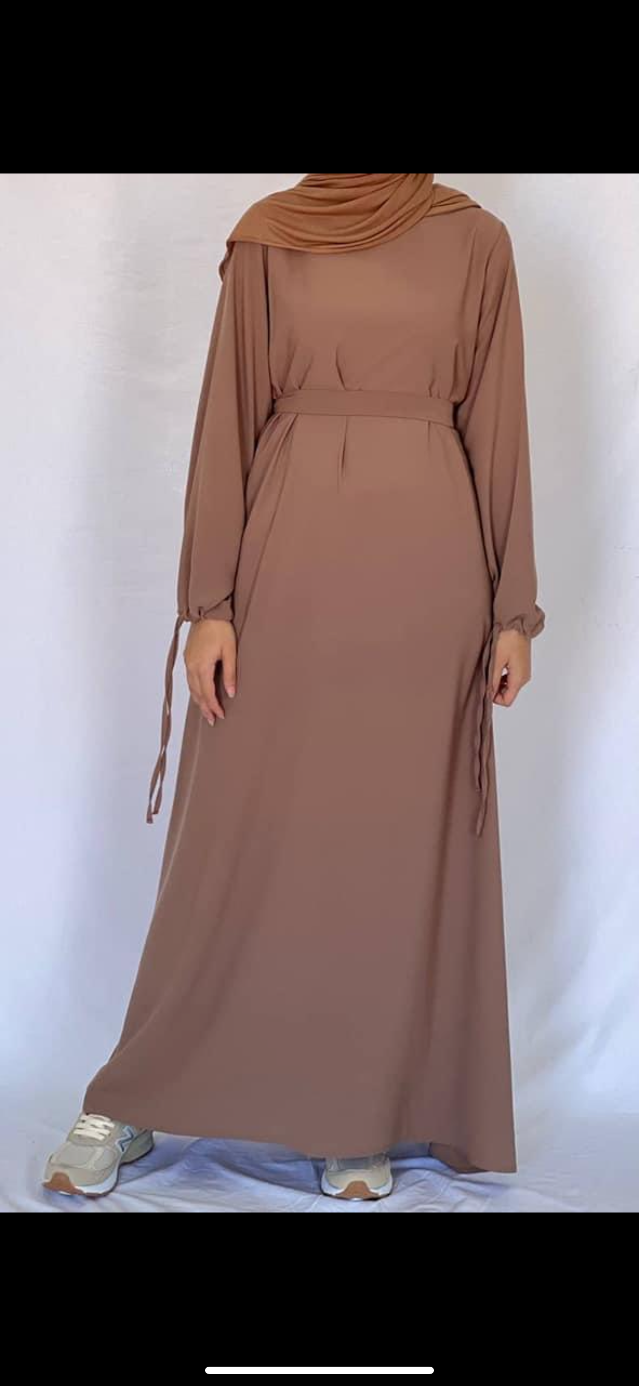 Robe Hind