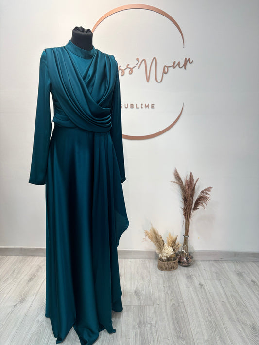 Robe Nahila