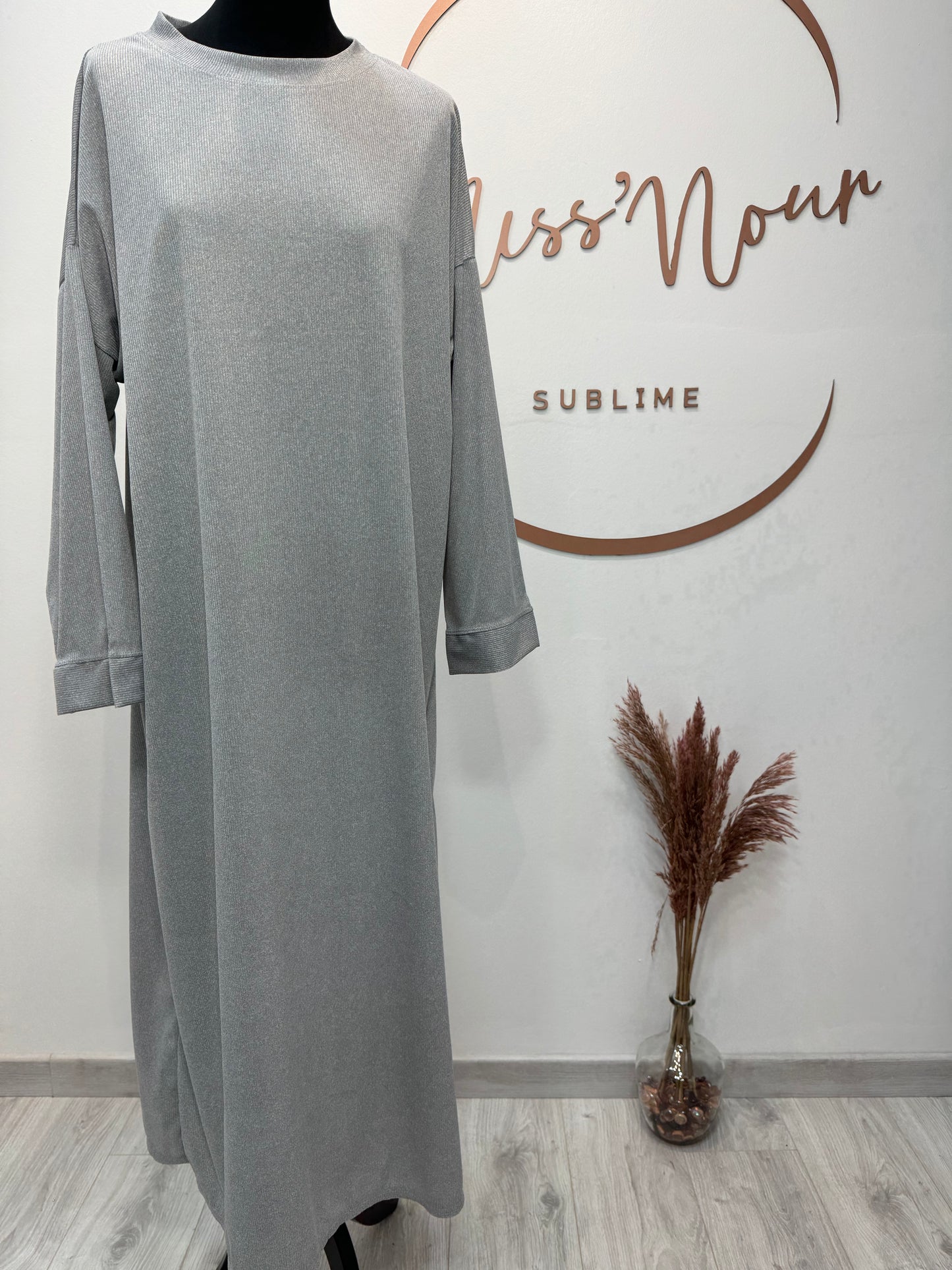 Robe Maya